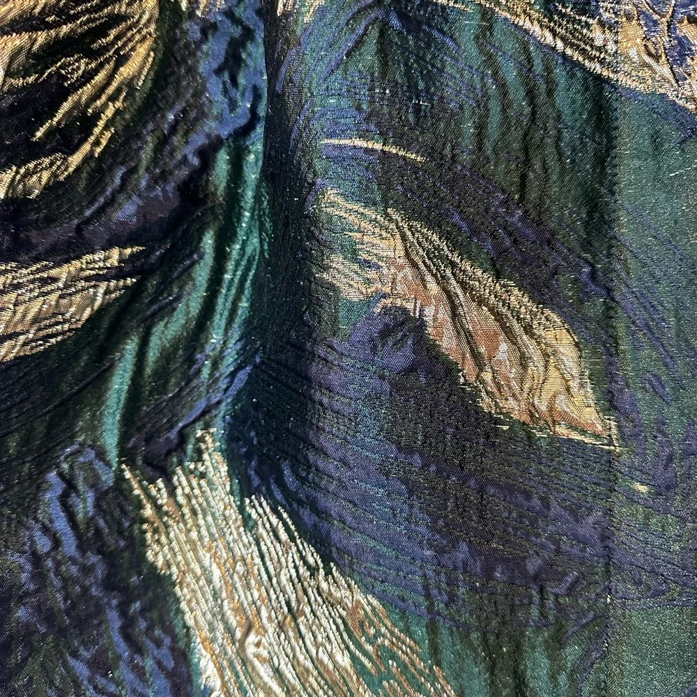 Teri John by Rickie Freeman Taffeta Jacquard Shirt Gown in Peacock/Gold - Picture 4 of 6